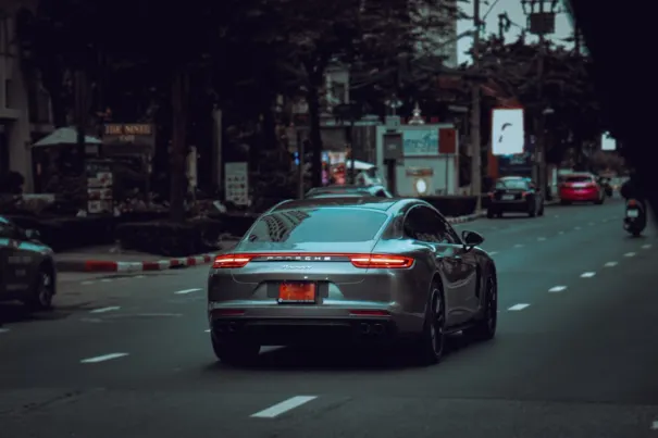 ラックスター カジノ Android/iOS アプリ